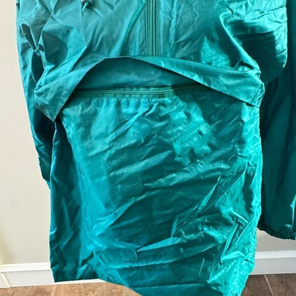 Vintage Lady Footlocker wind suit. - Picture 6 of 12